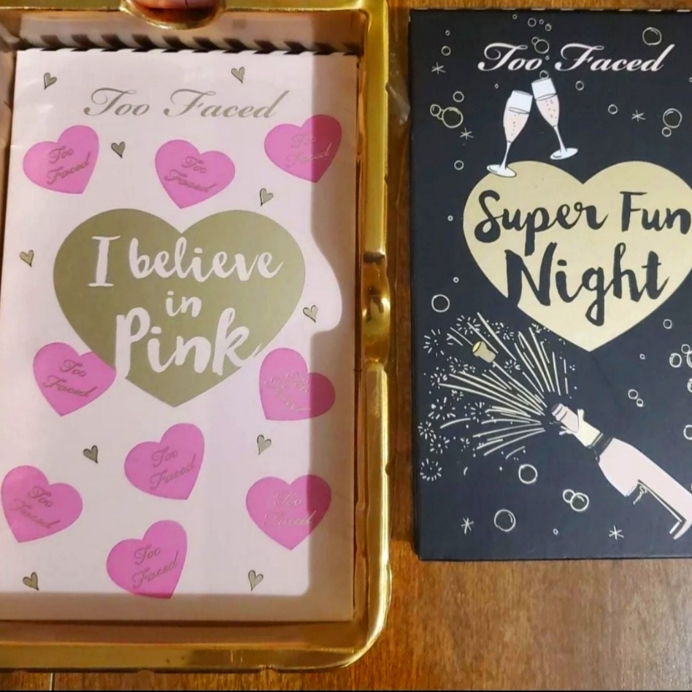Too faced eyeshadow pallets